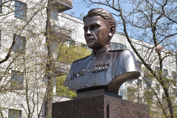 Бюст Прядко