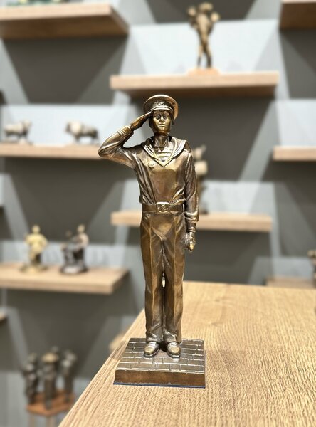 Курсант моряк