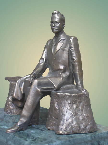 Шолохов на скамье